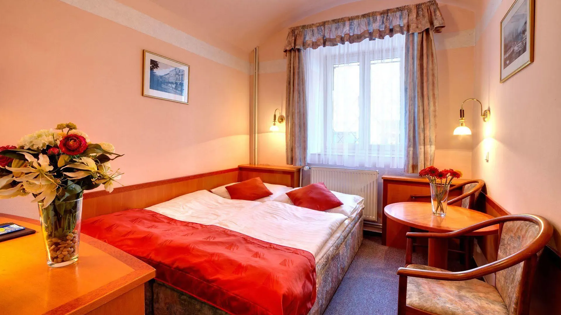 ****  Hotel White Lion Prague Czech Republic